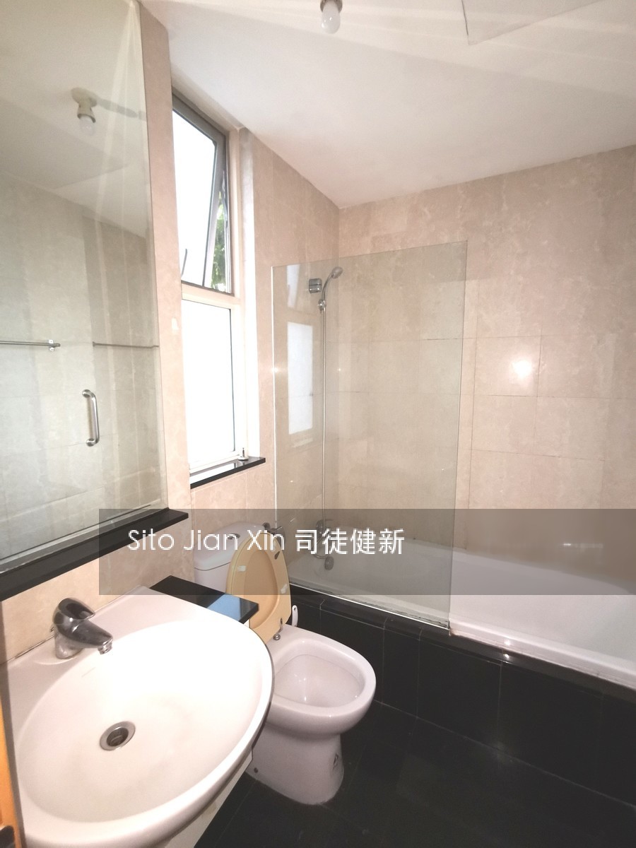 SunGlade (D19), Condominium #205741651
